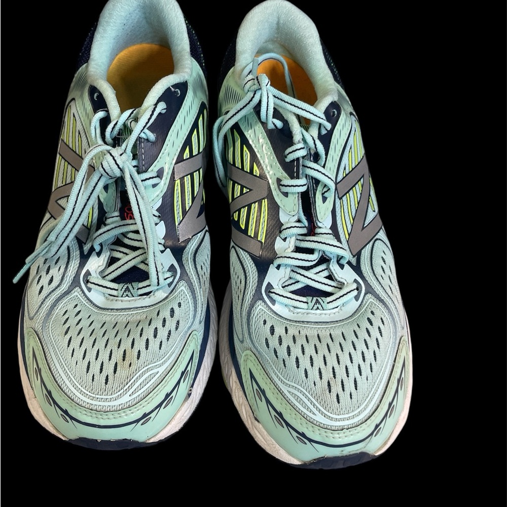 Women’s New Balance 860v7 'Blue Lime' size 8.5